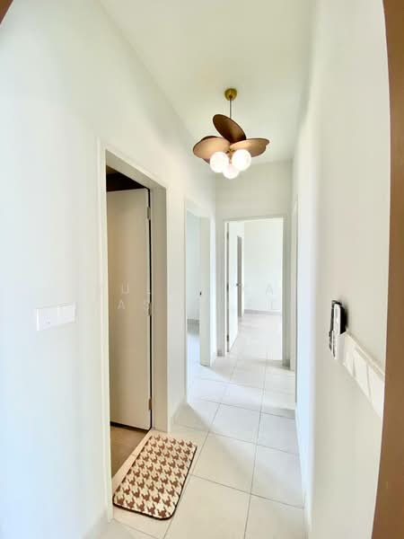 Pangsapuri untuk Disewa di Residensi Max - Zulhaikal Asmadee - Corridor - PropertyGuru.com.my