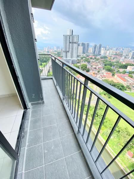 Pangsapuri untuk Disewa di Residensi Max - Zulhaikal Asmadee - Balcony - PropertyGuru.com.my