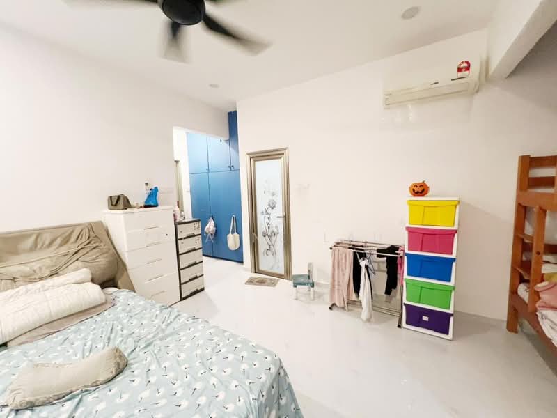 Rumah Teres 2 Tingkat untuk Dijual di Permas Jaya (Johor) - Elaine Lau - PropertyGuru.com.my