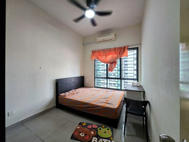 Service Residence for Sale at OUG Parklane - M.J Zairin - Bedroom - PropertyGuru.com.my