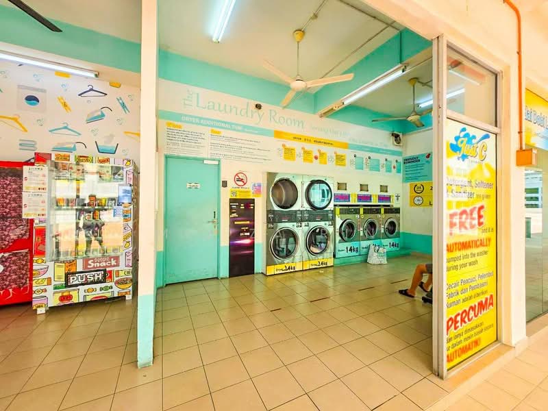 Service Residence for Sale at OUG Parklane - M.J Zairin - Interior - PropertyGuru.com.my