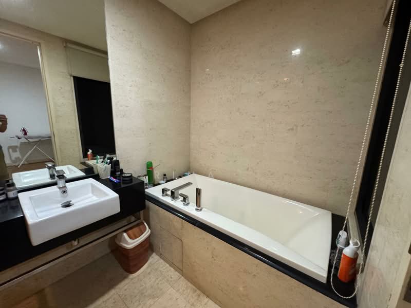 Condominium for Sale at 6 CapSquare - Rina . - Bathroom - PropertyGuru.com.my