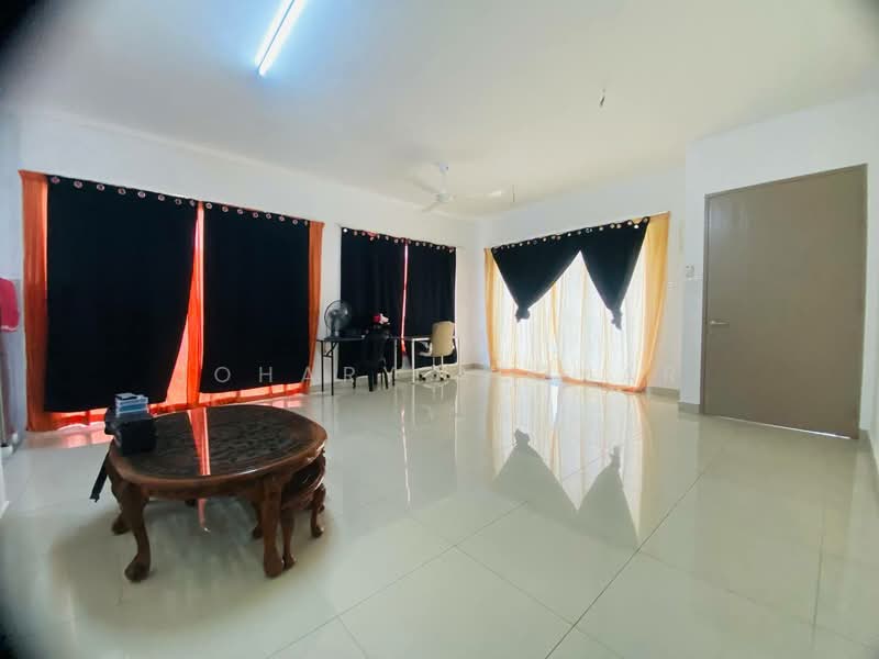 Semi-Detached House for Sale in Shah Alam (Selangor) - Johary Adzhar - Living Room - PropertyGuru.com.my