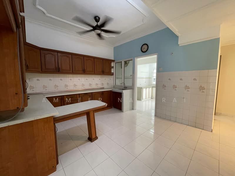 Rumah Teres 2 Tingkat untuk Dijual di Usj 9 (Subang Jaya) - Ammeer Nadzrai - Kitchen - PropertyGuru.com.my