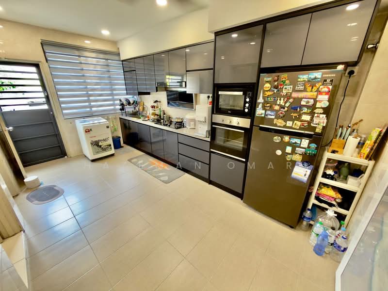 2-storey Terraced House for Sale in Taman Seri Mewah (Kapar) - Hazeman Omar - Kitchen - PropertyGuru.com.my