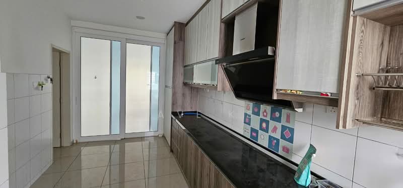 2-storey Terraced House for Sale in Bandar Rimbayu (Telok Panglima Garang) - Dave KS - Kitchen - PropertyGuru.com.my