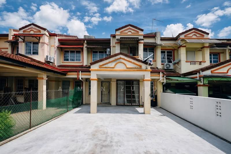 2-storey Terraced House for Sale in Usj 22 (Subang Jaya) - AIMAN ZUHDI - PropertyGuru.com.my