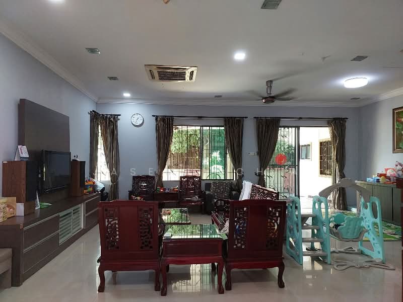Semi-Detached House for Sale in Jalan Ipoh (Kuala Lumpur) - Jasemin Chia - Living Room - PropertyGuru.com.my