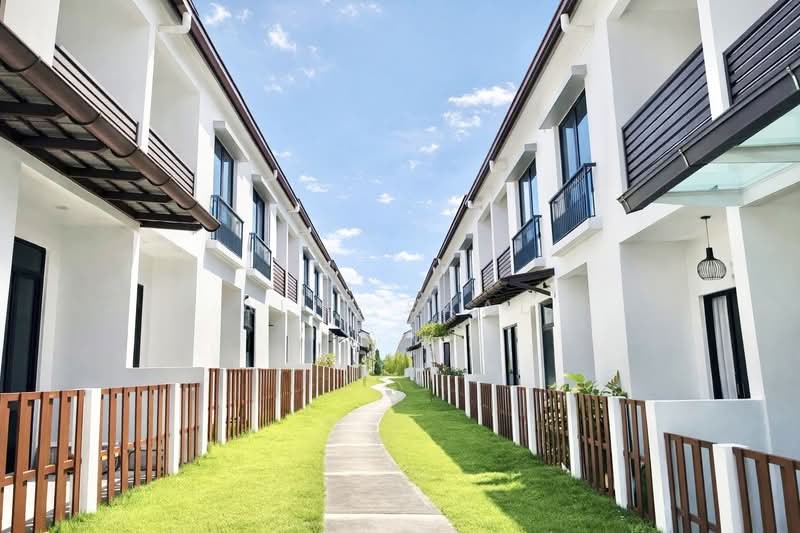 2-storey Terraced House for Sale in Setia Safiro (Cyberjaya) - Alif Saad - PropertyGuru.com.my