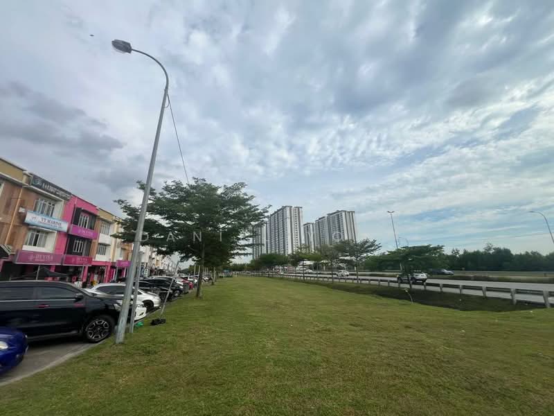 Shop for Sale in Taman Sierra Perdana (Masai) - Daniel Yong - Exterior - PropertyGuru.com.my