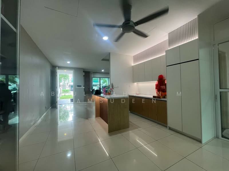 2-storey Terraced House for Sale in Setia Eco Glades (Cyberjaya) - Abdul Rahman M Samsudeen - Kitchen - PropertyGuru.com.my