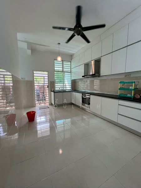 Semi-Detached House for Sale in Kuantan (Pahang) - Azalee Abdullah - Kitchen - PropertyGuru.com.my