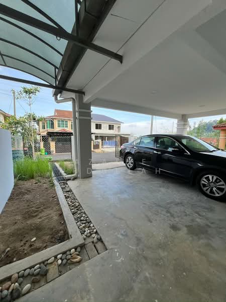 Semi-Detached House for Sale in Kuantan (Pahang) - Azalee Abdullah - Exterior - PropertyGuru.com.my