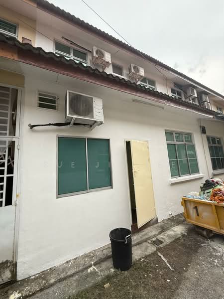 2-storey Terraced House for Rent in Taman Bestari Indah (Ulu Tiram) - Sue Jin Tee - Exterior - PropertyGuru.com.my