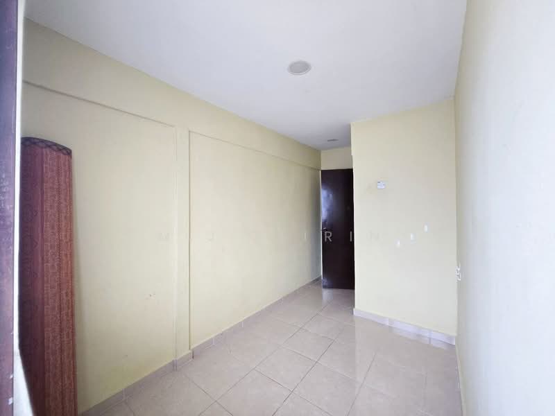 Rumah Flat untuk Dijual di Pandan Indah Flat (Rumah Pangsa 610) - M.J Zairin - Interior - PropertyGuru.com.my