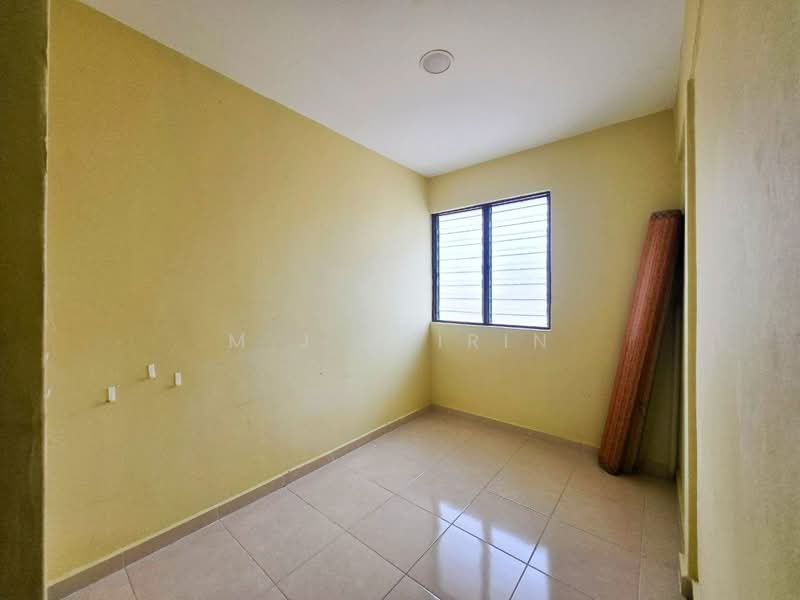 Rumah Flat untuk Dijual di Pandan Indah Flat (Rumah Pangsa 610) - M.J Zairin - Interior - PropertyGuru.com.my