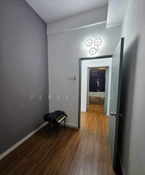 Service Residence for Rent at The Zizz @ Damansara North - Perry Chai - Corridor - PropertyGuru.com.my