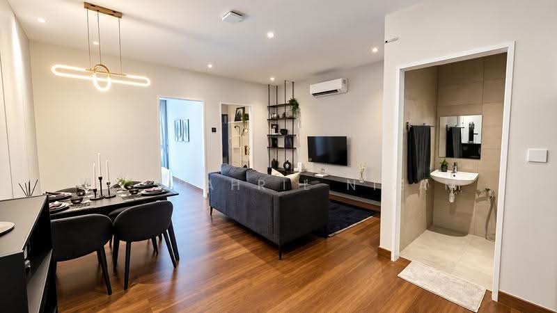 Kediaman Servis untuk Dijual di e.Sentral SmartCity - Dr Shahril Nizam - Living Room - PropertyGuru.com.my