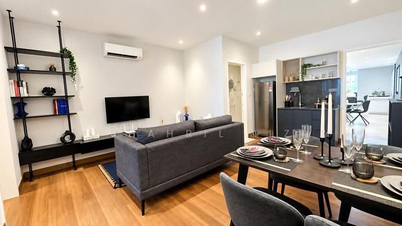 Kediaman Servis untuk Dijual di e.Sentral SmartCity - Dr Shahril Nizam - Living Room - PropertyGuru.com.my