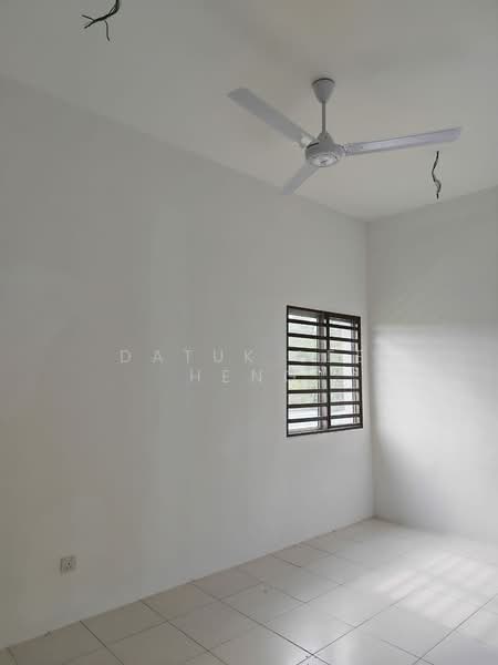 Rumah Berkembar untuk Disewa di Medan Klebang Harmoni (Chemor) - Datuk Lee Heng - Interior - PropertyGuru.com.my