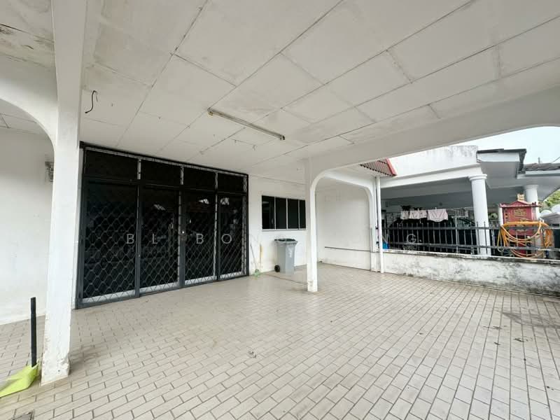 1-storey Terraced House for Sale in Kampung Enam (Melaka City) - Bong BL - PropertyGuru.com.my