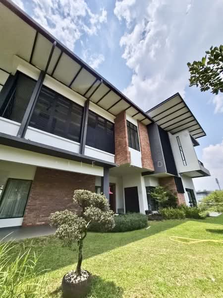 Bungalow for Sale in Saujana Impian (Kajang) - Alif Saad - PropertyGuru.com.my