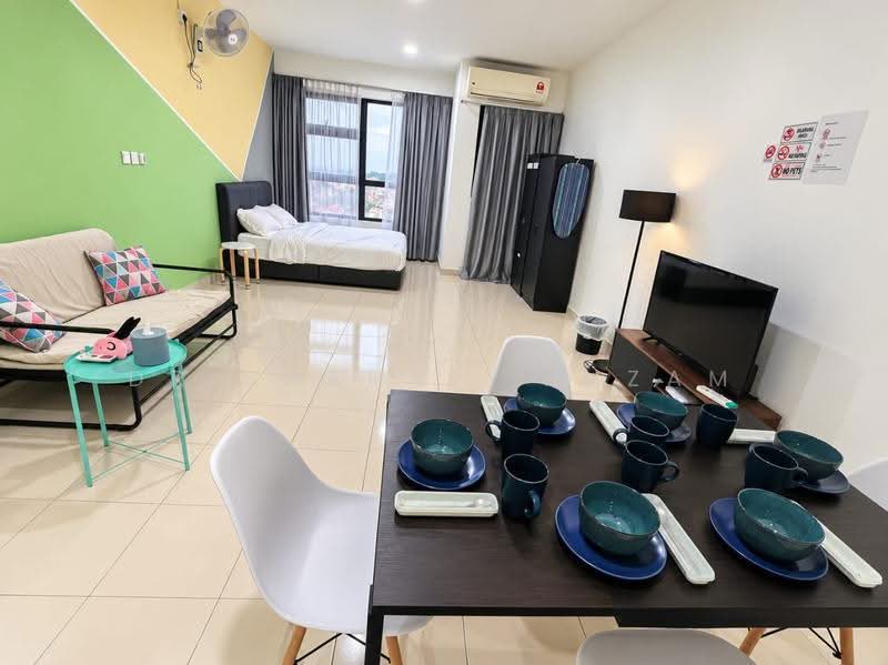 Kediaman Servis untuk Disewa di Tiara Imperio Residence - Dr Shahril Nizam - Living Room - PropertyGuru.com.my