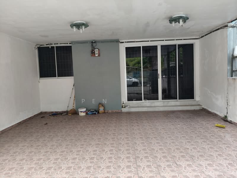 Car Porch 