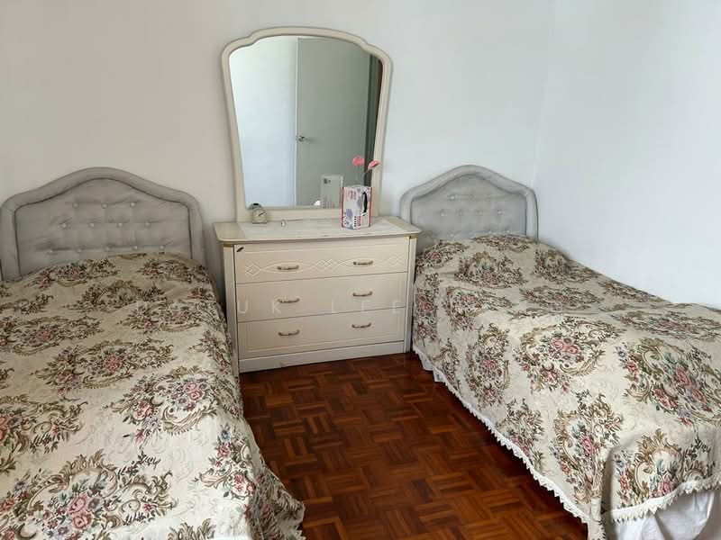 Flat for Sale at Taman Tringkap Puncak - Datuk Lee Heng - Bedroom - PropertyGuru.com.my