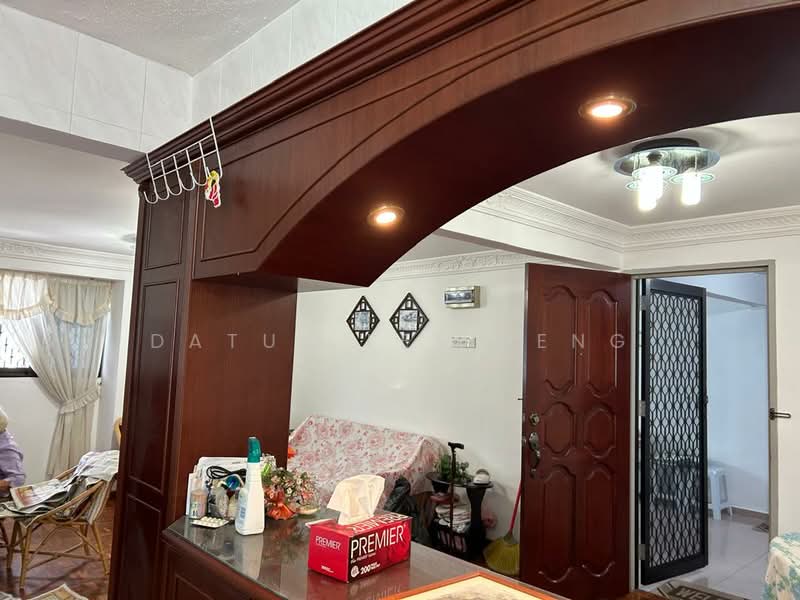 Flat for Sale at Taman Tringkap Puncak - Datuk Lee Heng - Living Room - PropertyGuru.com.my