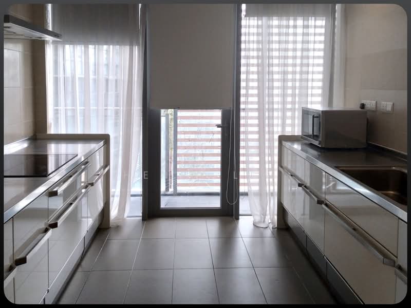 Service Residence for Sale at K Residence @ KLCC - Henry Lim - Kitchen - PropertyGuru.com.my