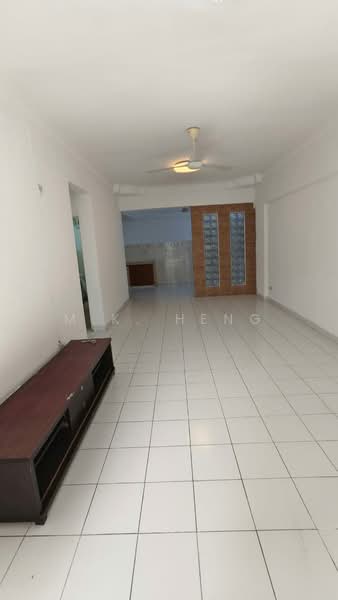 Apartment for Rent at Vista Bayu - M.K. Heng - Living Room - PropertyGuru.com.my