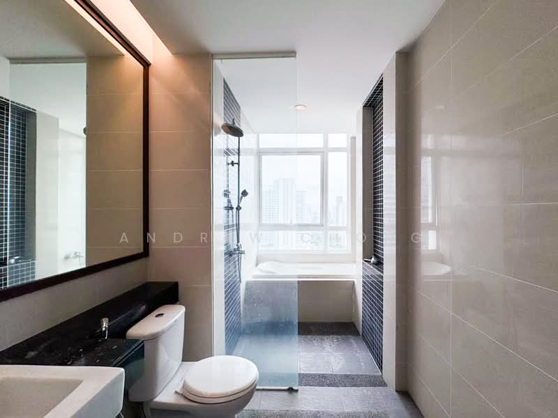 Kondominium untuk Disewa di H Residence (One Ritz Residence / Kelawai View) - Andrew Chong - Bathroom - PropertyGuru.com.my