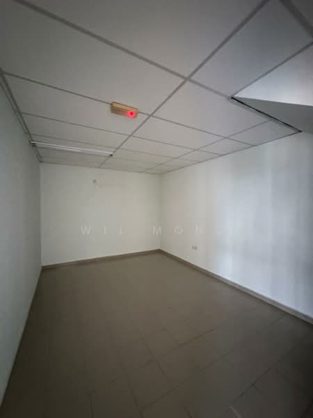 Semi-D Factory for Rent in Ulu Tiram (Johor) - Wil Mong - Interior - PropertyGuru.com.my