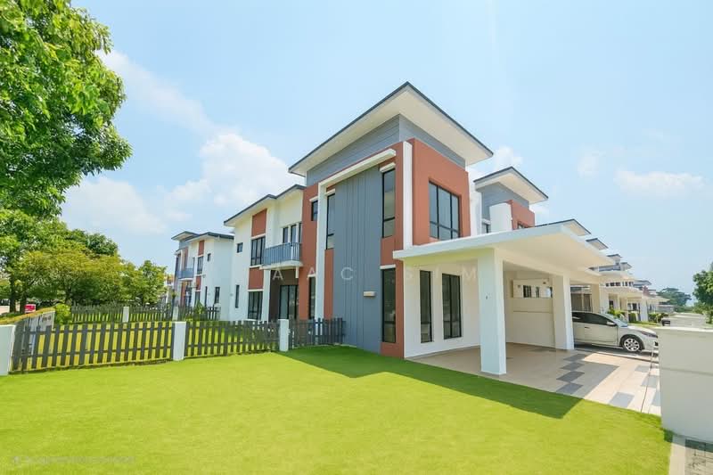 Cluster House for Sale in Setia Ecohill (Semenyih) - Isaac Sim - Exterior - PropertyGuru.com.my