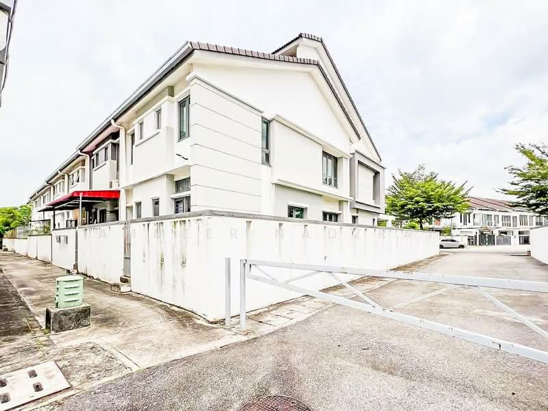 2-storey Terraced House for Sale in Alam Impian (Shah Alam) - Ammeer Nadzrai - Exterior - PropertyGuru.com.my
