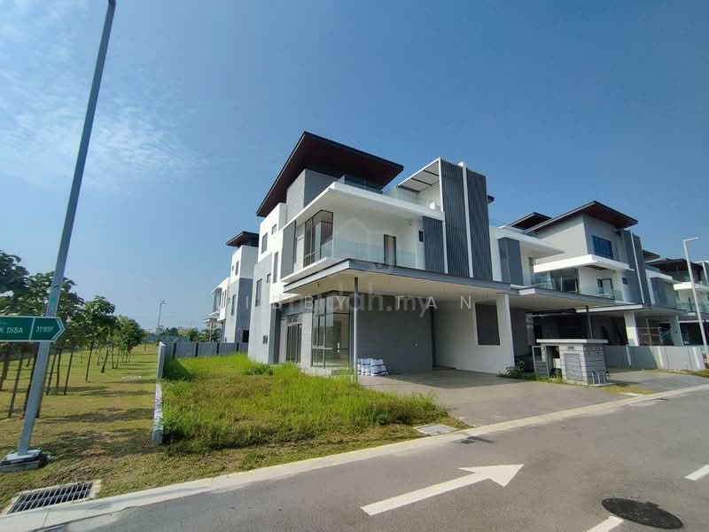 Rumah Berkembar untuk Dijual di Shah Alam (Selangor) - Libby Tan - Exterior - PropertyGuru.com.my