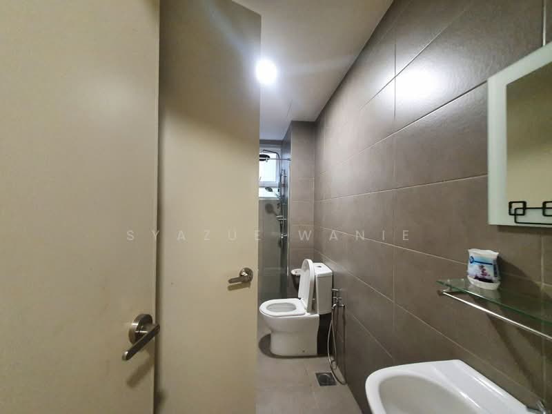 Condominium for Rent at Mutiara Ville - Syazue Wanie - Bathroom - PropertyGuru.com.my