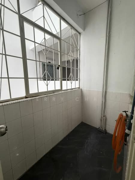 Apartment for Rent at Subang Perdana Goodyear Court 9 - Perry Chai - Balcony - PropertyGuru.com.my