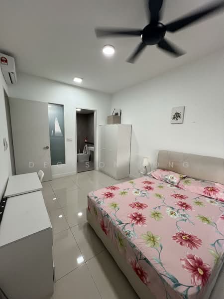 For Rent - Emerald Hill