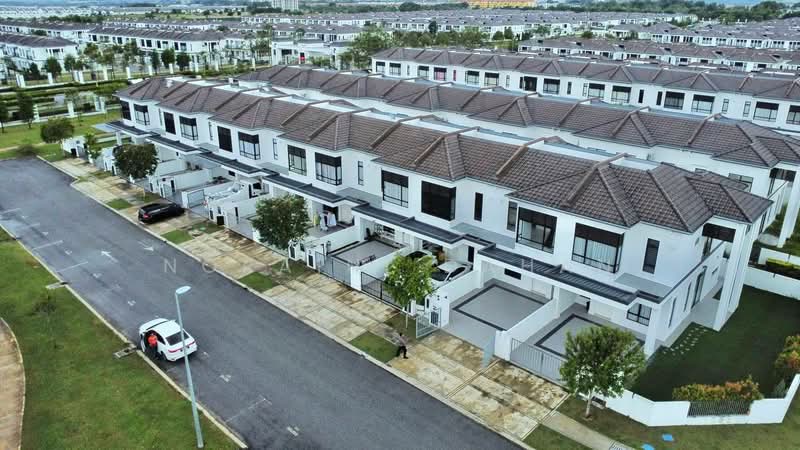 2-storey Terraced House for Sale in Eco Grandeur (Puncak Alam) - Noraini Dahan - Exterior - PropertyGuru.com.my