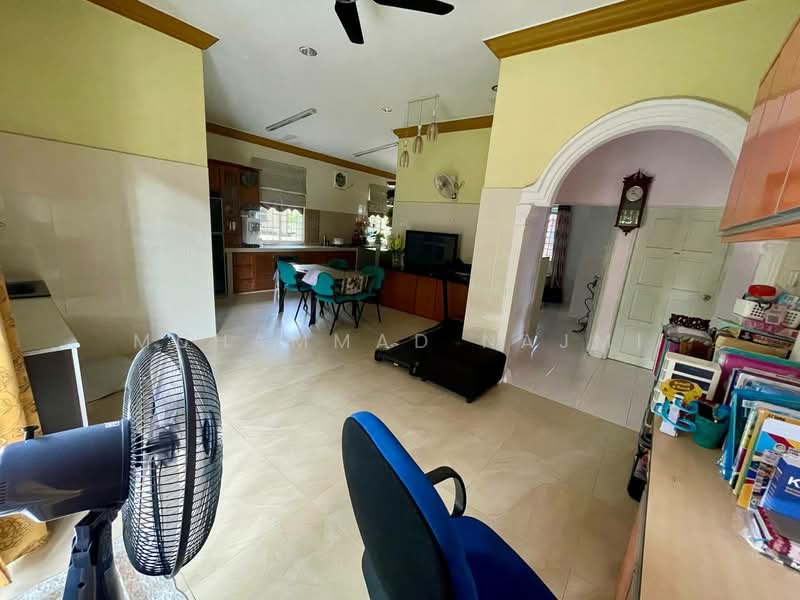 Rumah Banglo untuk Dijual di Dungun (Terengganu) - Muhammad Najmi - Kitchen - PropertyGuru.com.my