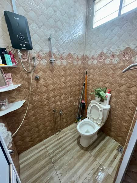 Rumah Banglo untuk Dijual di Dungun (Terengganu) - Muhammad Najmi - Bathroom - PropertyGuru.com.my