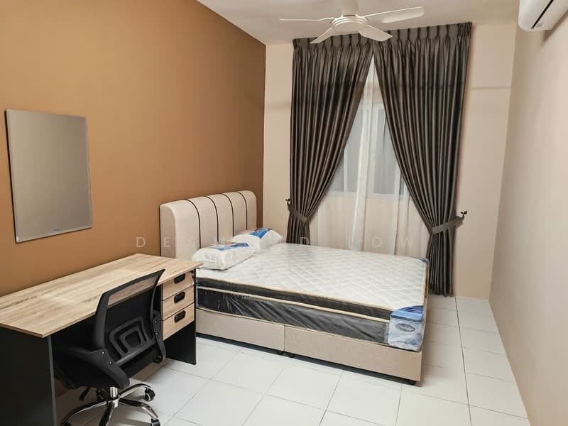 Kondominium untuk Disewa di Residensi Sateria - Desmond Low - Bedroom - PropertyGuru.com.my