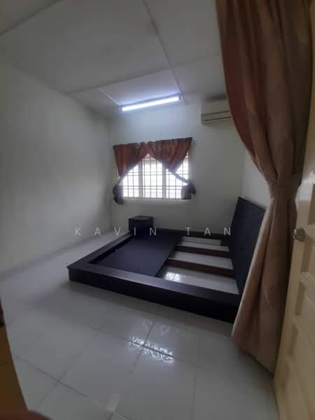 2-storey Terraced House for Sale in Masai (Johor) - Kavin Tan - Bedroom - PropertyGuru.com.my