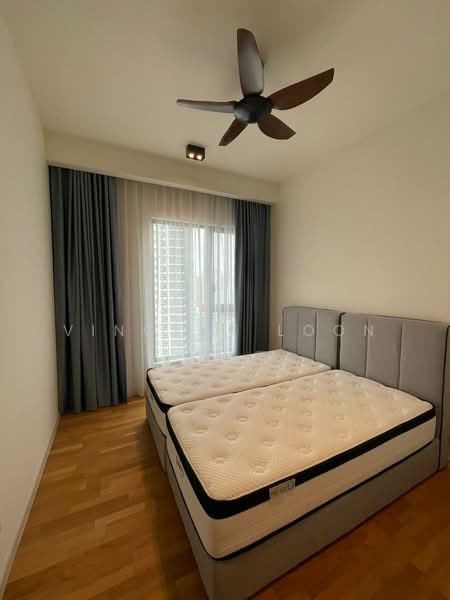 Servis Apartment untuk Dijual di Residensi Solaris Parq - Vincent Loon - Bedroom - PropertyGuru.com.my
