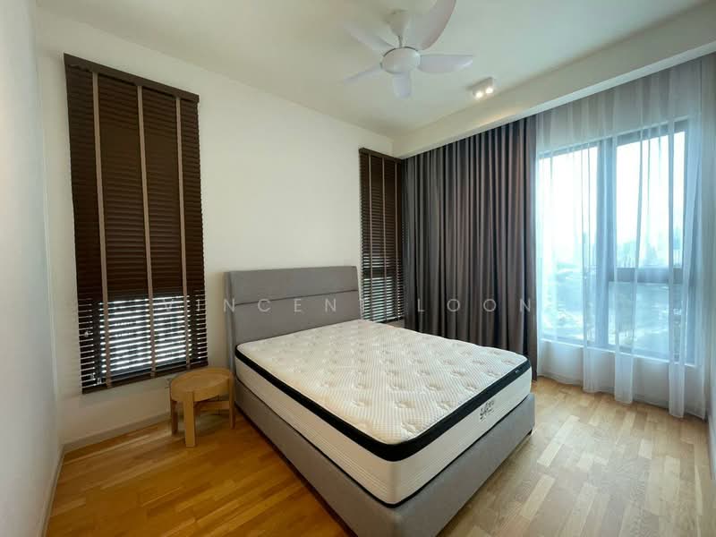 Servis Apartment untuk Dijual di Residensi Solaris Parq - Vincent Loon - Bedroom - PropertyGuru.com.my