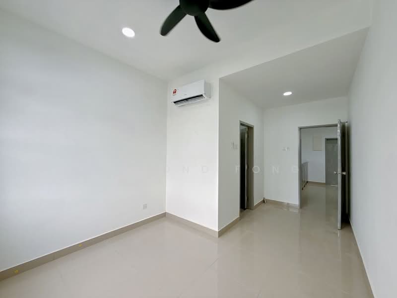 2-storey Terraced House for Rent in Taman Ponderosa (Johor Bahru) - Raymond Fong - PropertyGuru.com.my