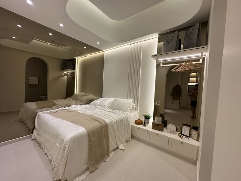 Service Residence for Sale at Summer Suites - Residensi Bukit Meldrum - Elaine Ng - Extra Room - PropertyGuru.com.my