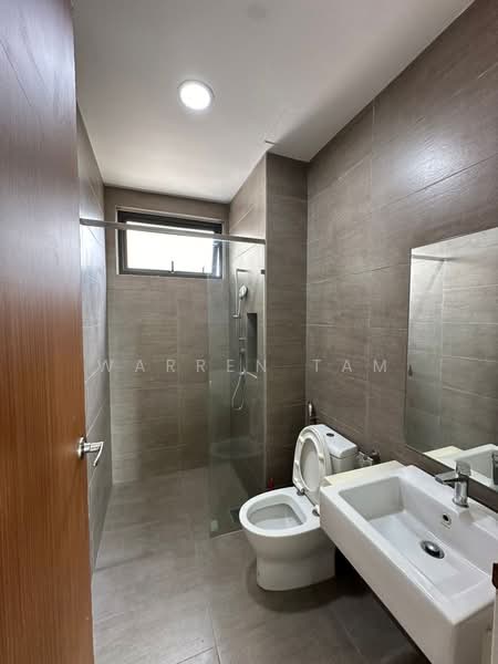 Service Residence for Rent at Millerz Square Serviced Residence - Warren Tam - Bathroom - PropertyGuru.com.my